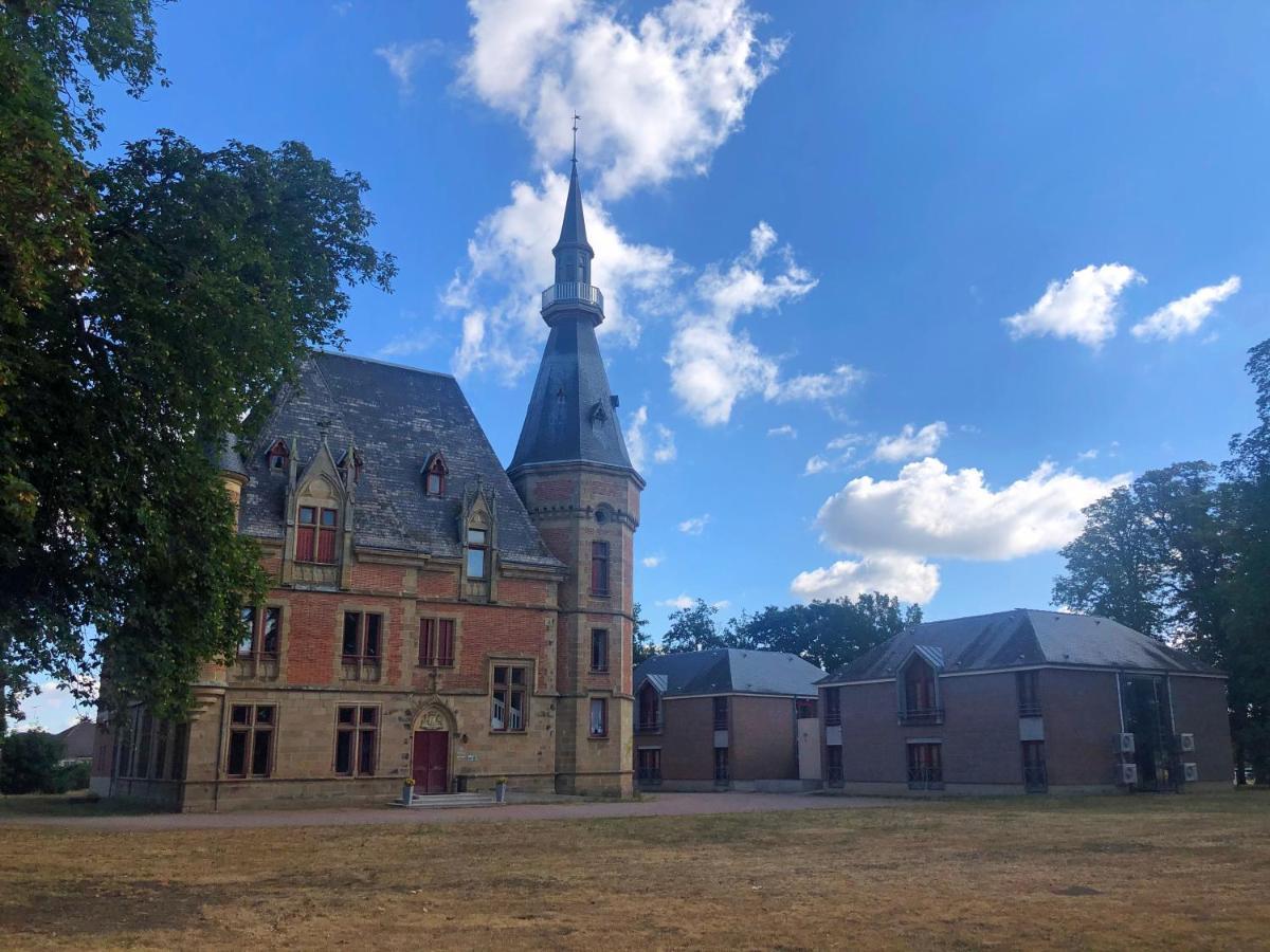 Chateau De Petit Bois Cosne-d'Allier 外观 照片